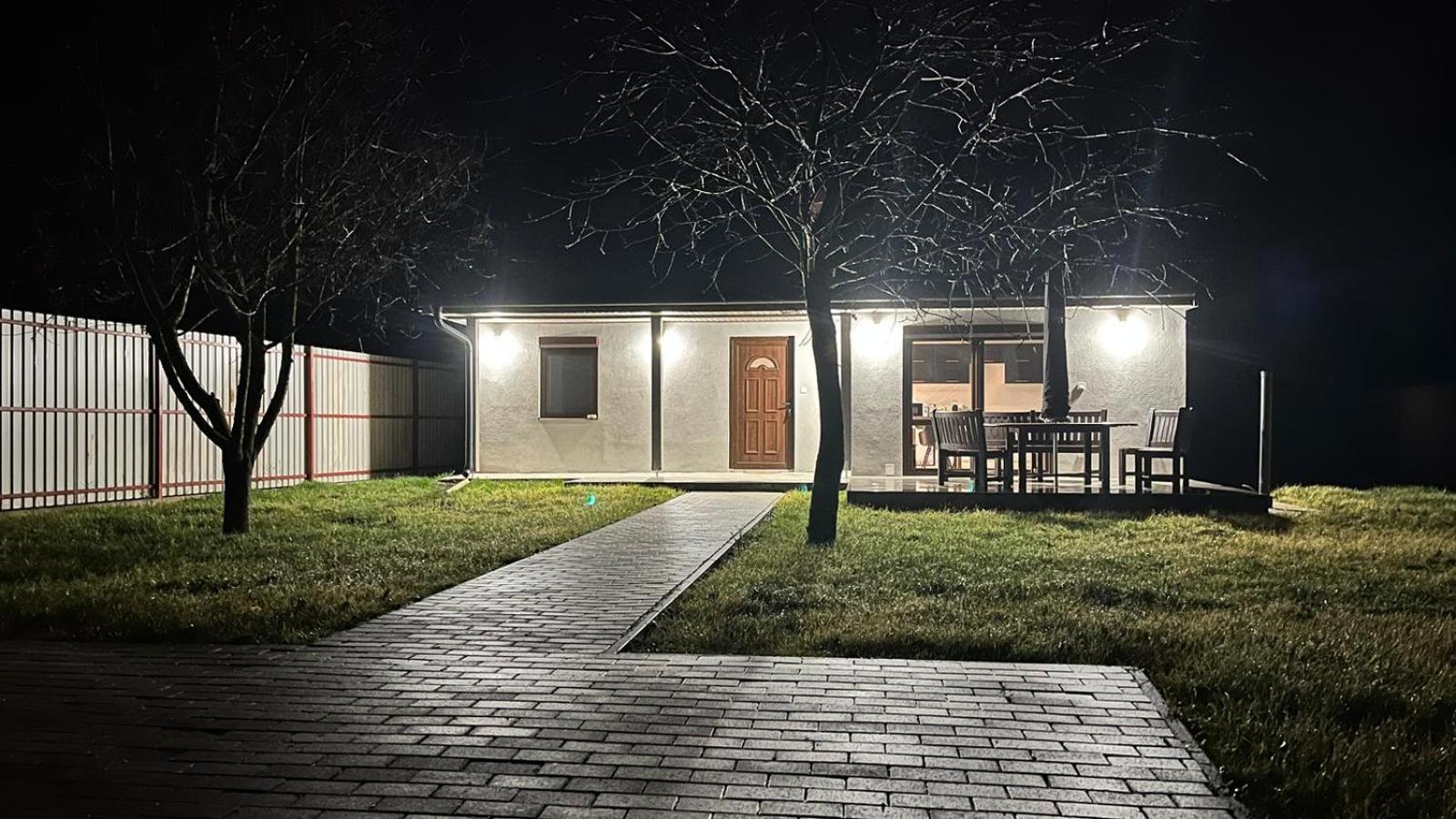 Habitat Of Dreams Villa Makó Exterior foto